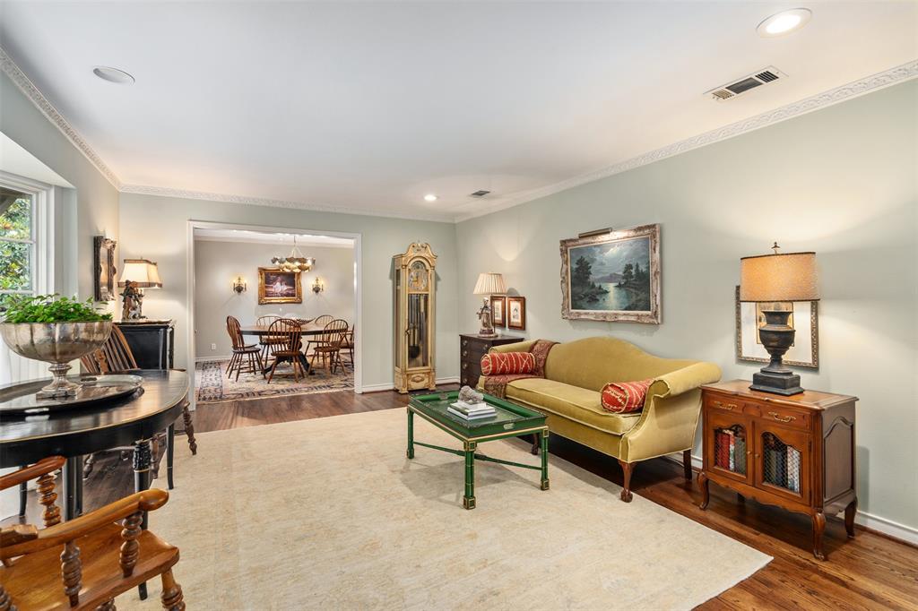 5219 Boca Raton Drive