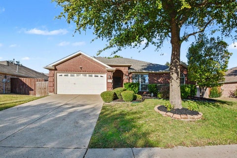 Photo of 12373 Latigo Drive, Frisco, TX 75035 (MLS # 21411426)