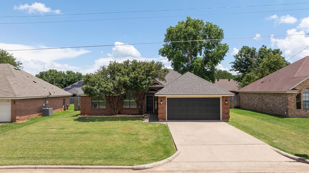 1523 Sunflower Lane