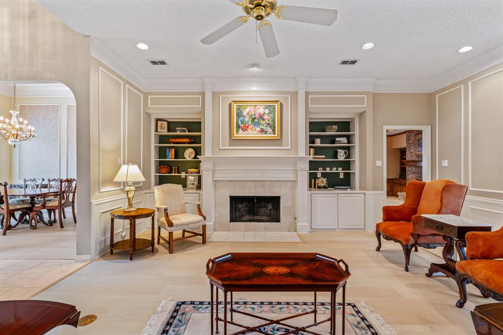 2616 Spring Lake Drive