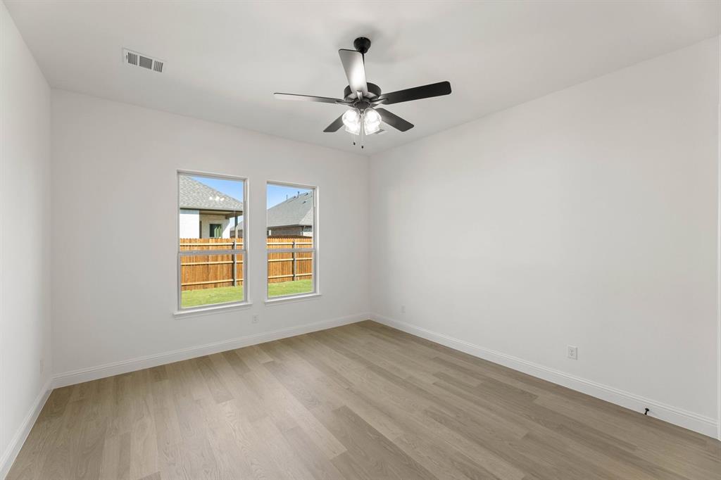 Country Lakes - Residential