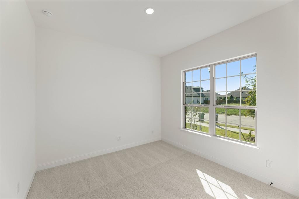 Country Lakes - Residential