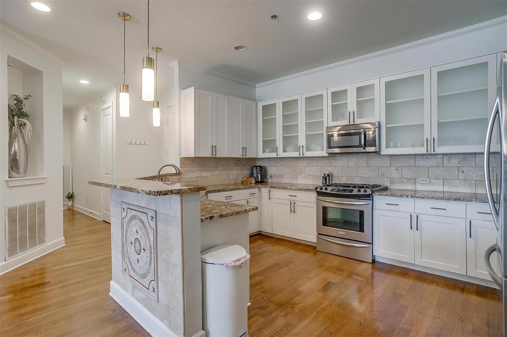 2800 Sandage Avenue 302