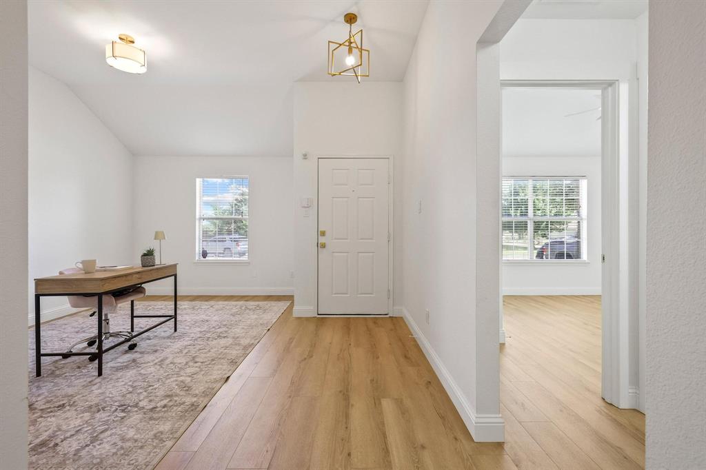1204 Bayside Drive
