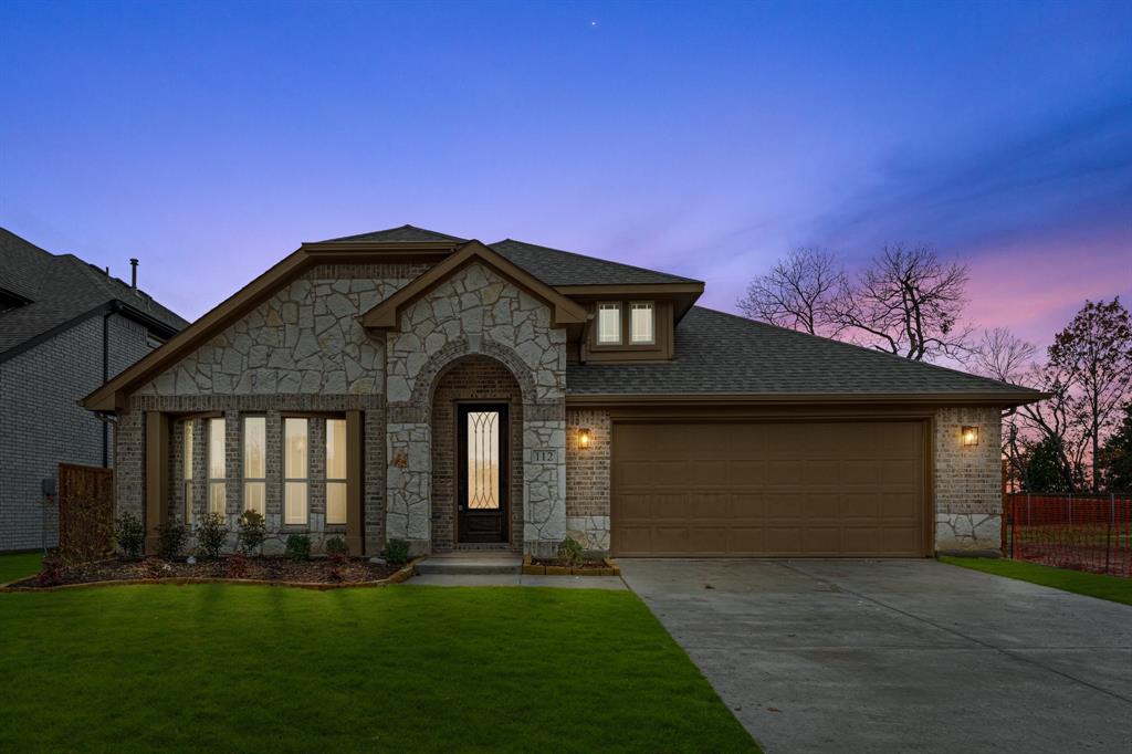 112 Saddlewood Trail