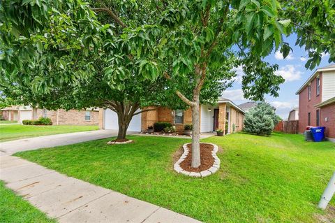 Photo of 2708 Redwood Street, Royse City, TX 75189 (MLS # 21209692)