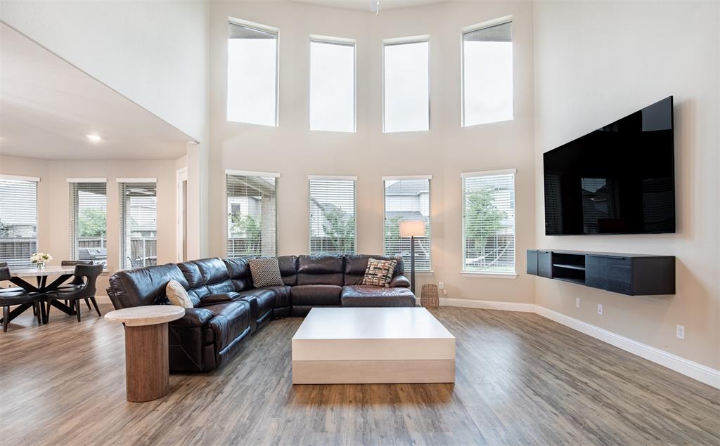 The Ridge at Northlake - Residential