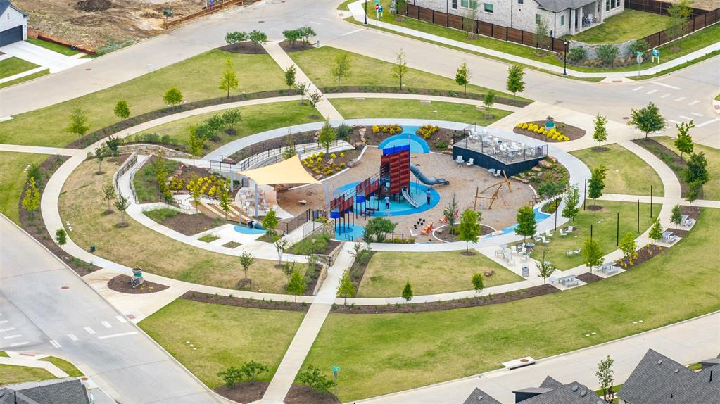 The Ridge at Northlake - Residential