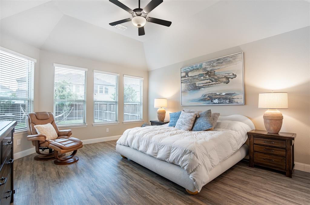 The Ridge at Northlake - Residential