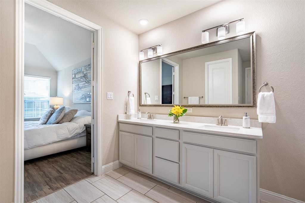 The Ridge at Northlake - Residential