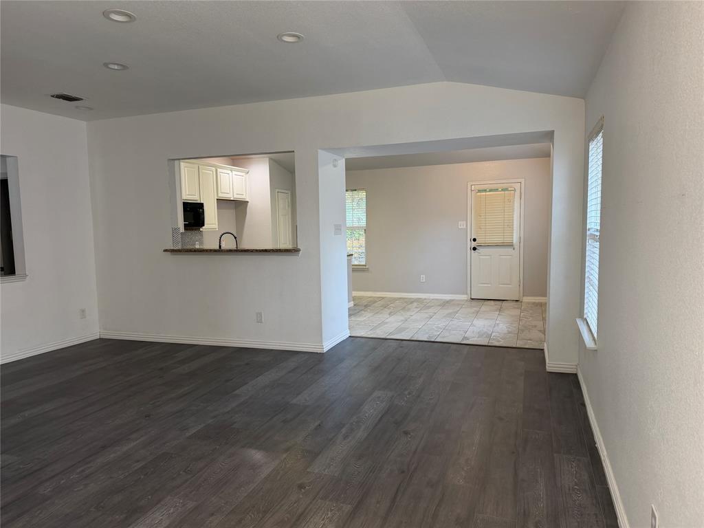 2525 Creek Villas Drive