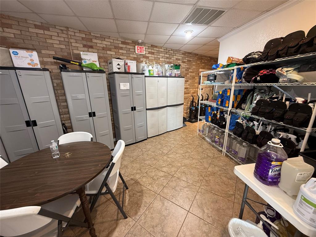 City Of Tyler - Commercial Sale