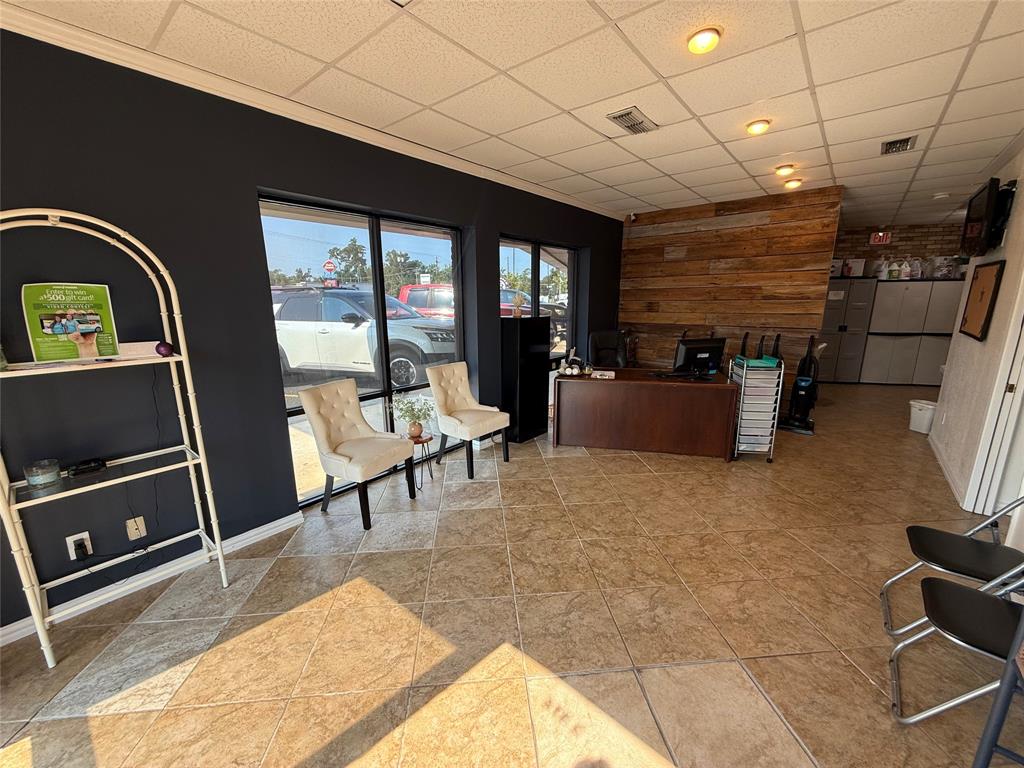 City Of Tyler - Commercial Sale