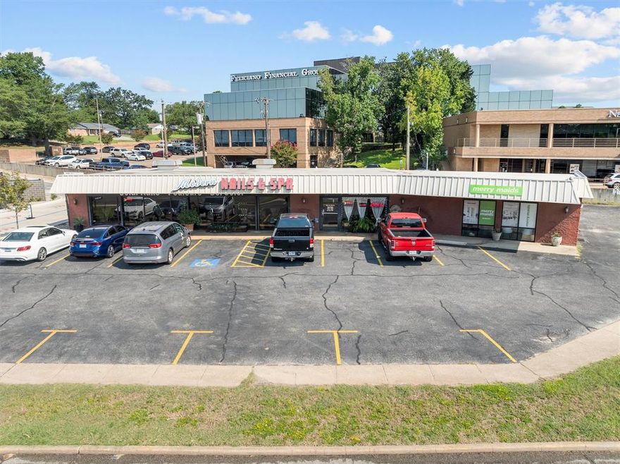 Strategically positioned at the signalized intersection of Loop 323 and Paluxy Drive, this property delivers exceptional visibility and accessibility in one of Tyler’s most active retail corridors. The building provides immediate rental income with upside potential for redevelopment. 

Currently 75% owner occupied, the remaining 25% is occupied with a gross lease in place:
 Oct 2024- Sept 2025: $1,600 per mo
 Oct 2025- Sept 2028: $1,700 per mo

The site offers consistent customer draw, plus ingress and egress points from both Loop 323 and Paluxy Drive to ensure smooth traffic flow and convenient customer access.

Nearby:
WALMART NEIGHBORHOOD MARKET: 966.8K Visits per Yr
CRUNCH FITNESS: 817.1K Visits per Yr, 7th Busiest CRUNCH in Texas, 16th Busiest CRUNCH in Nation
TEXAS ROADHOUSE: 598.2 Visits per Yr, 12th Busiest TX ROADHOUSE in Texas