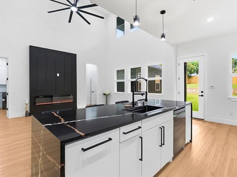 Tiny photo for 2311 Fatima Avenue, Dallas, TX 75241 (MLS # 21341121)