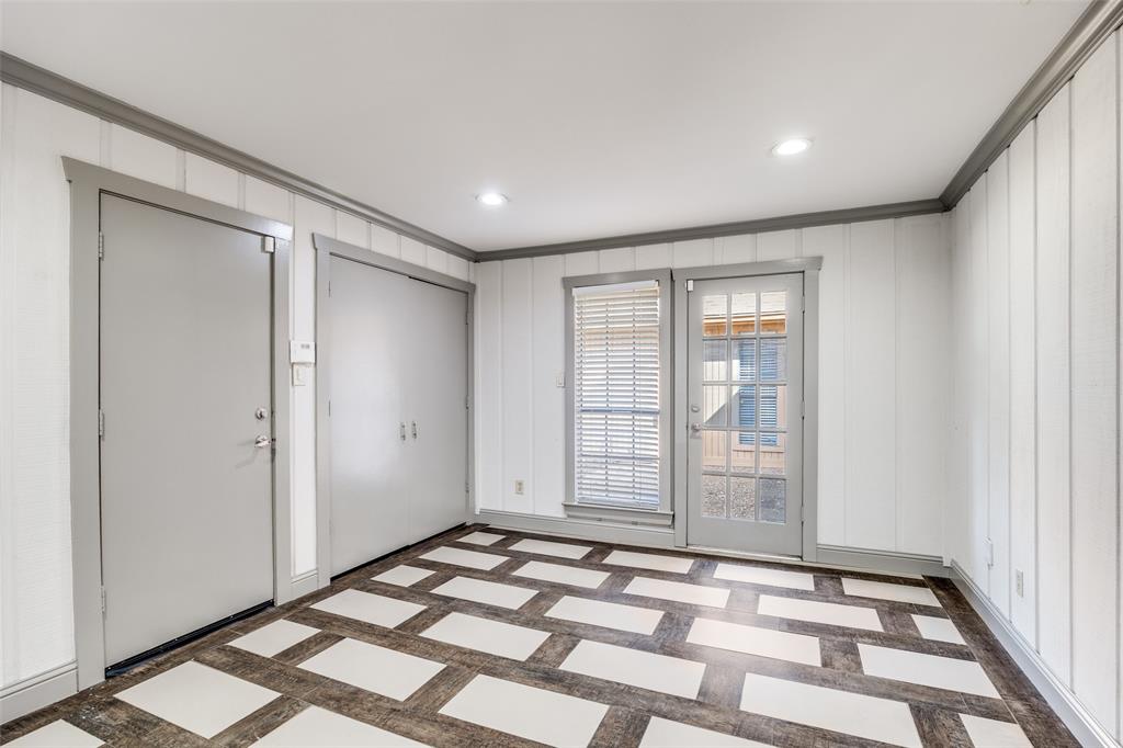 Prestonwood - Residential