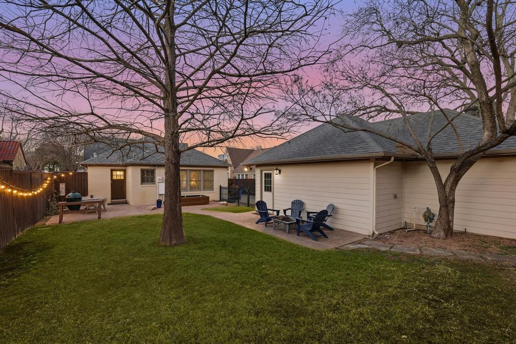 Country Club Estates - Residential