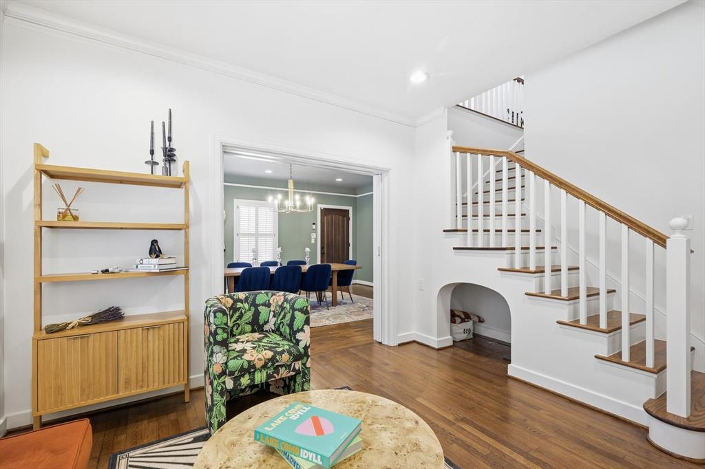 Country Club Estates - Residential