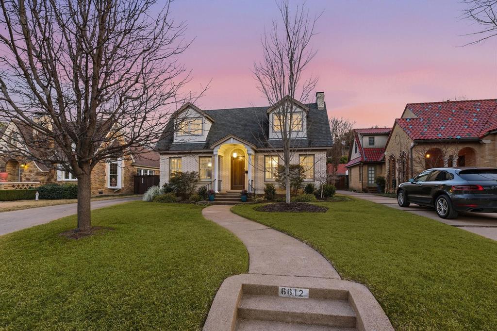 Country Club Estates - Residential