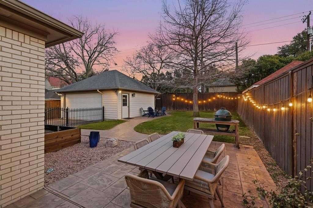 Country Club Estates - Residential