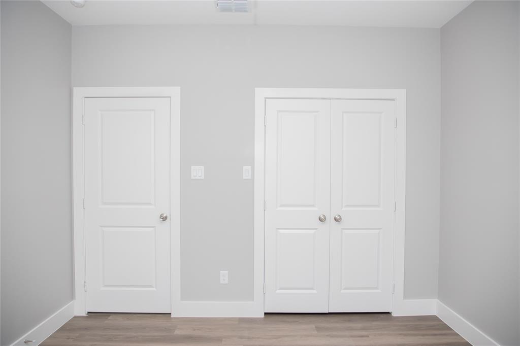 WOOD DURRETTS - Residential