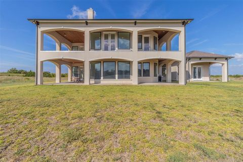 A home in Farmersville