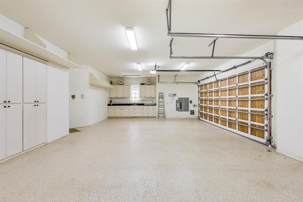 Inwood Road Estates - Residential