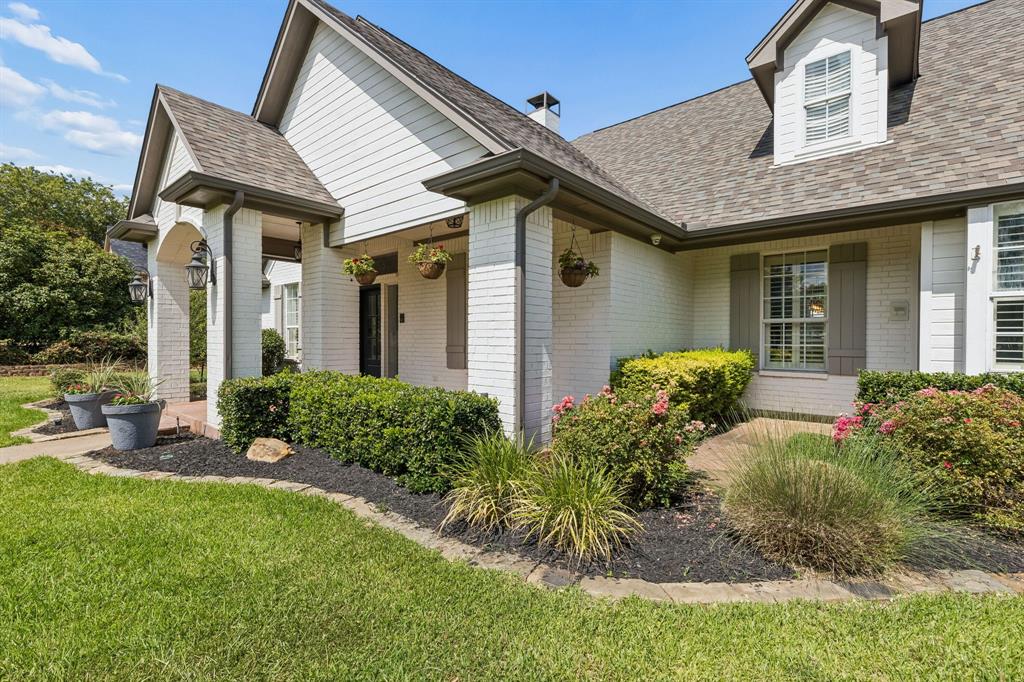 5401 Hidden Valley Court