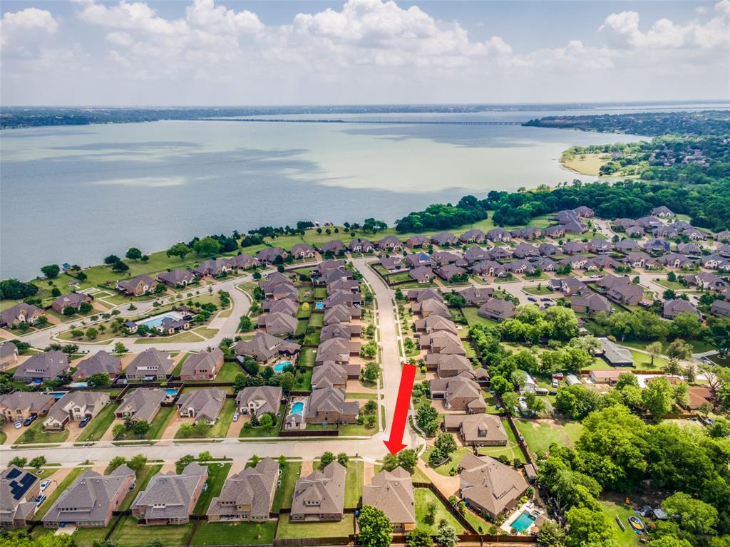 10002 Edgeway Circle