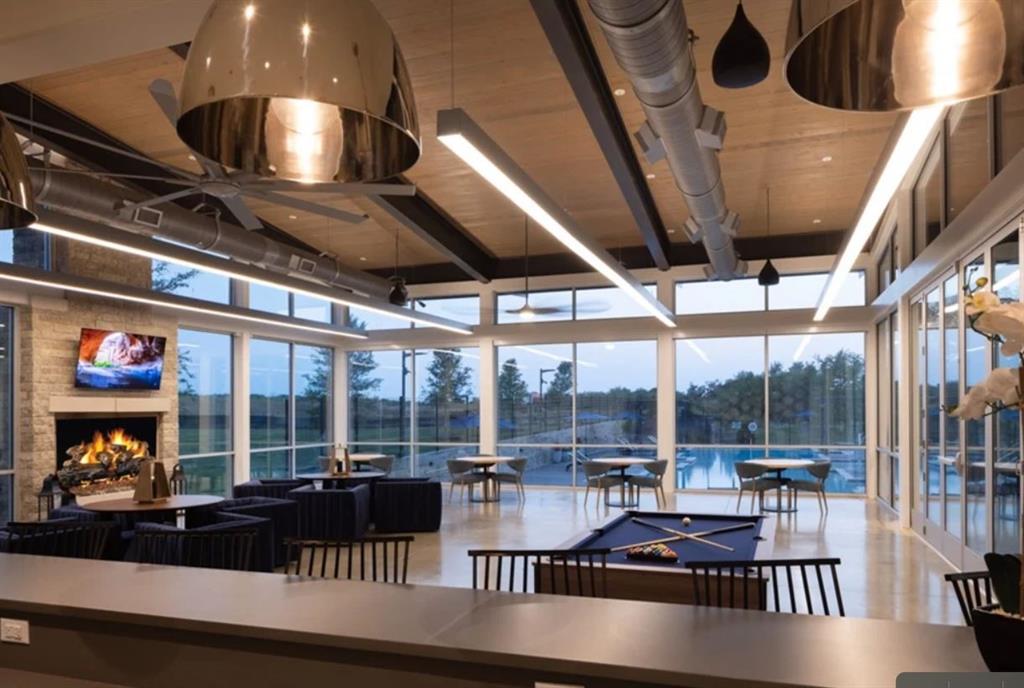 South Oak 60s - Residential