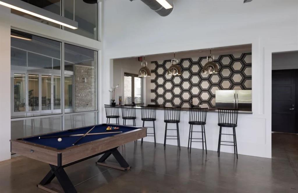 South Oak 60s - Residential