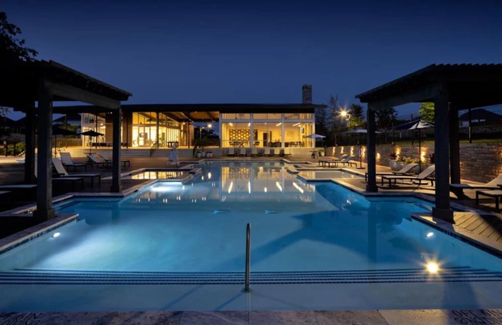 South Oak 60s - Residential