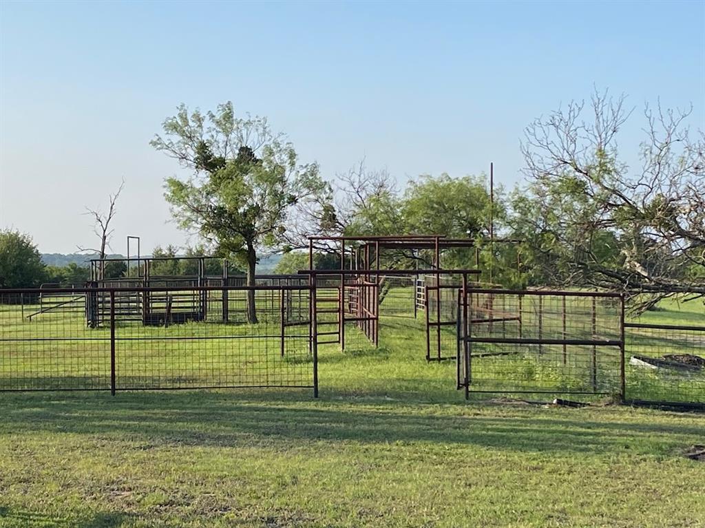 Cee-Bar Ranch 16 - Farm