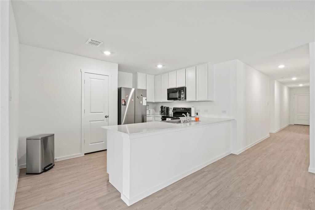 1101 Pere David Dr