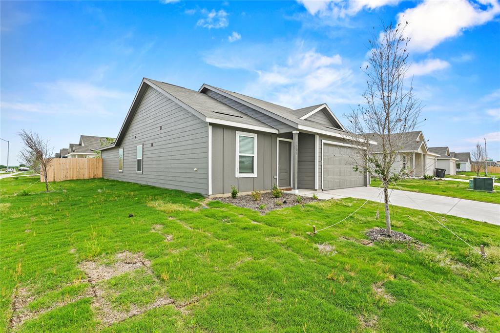 1101 Pere David Dr