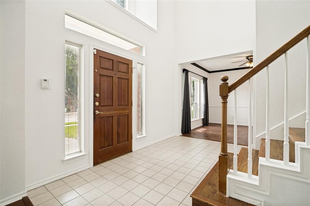 913 Bridgewater Lane