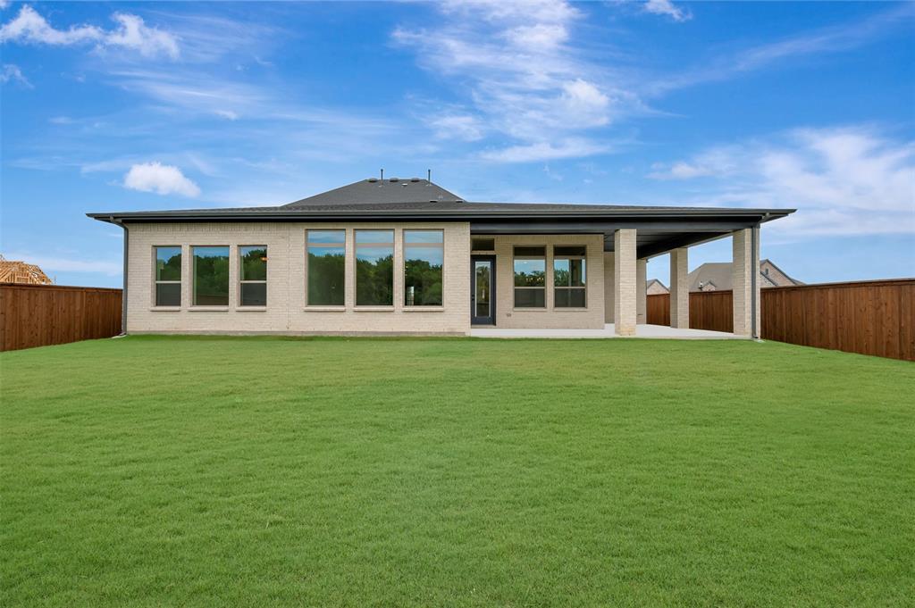 1327 Castello Drive