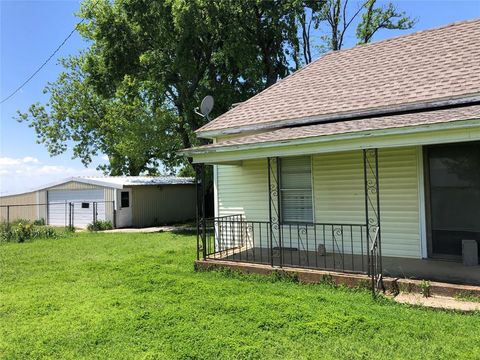 Photo of 18257 Fm 1173, Decatur, TX 76234 (MLS # 21170908)