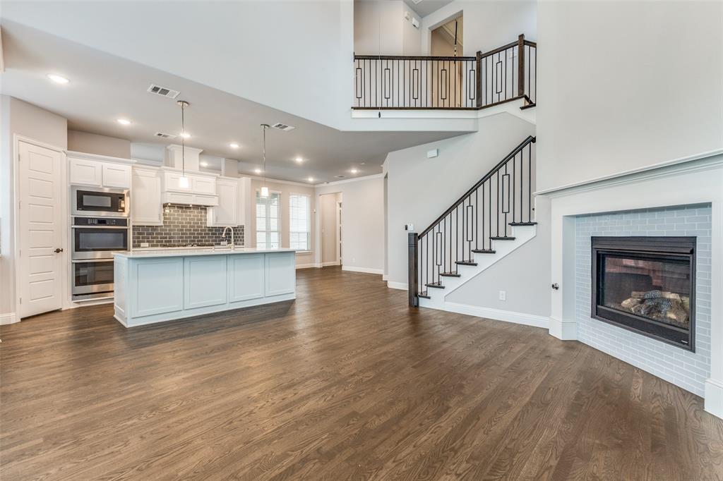 Palisades Town Central - Residential