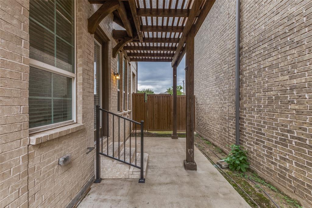 Palisades Town Central - Residential