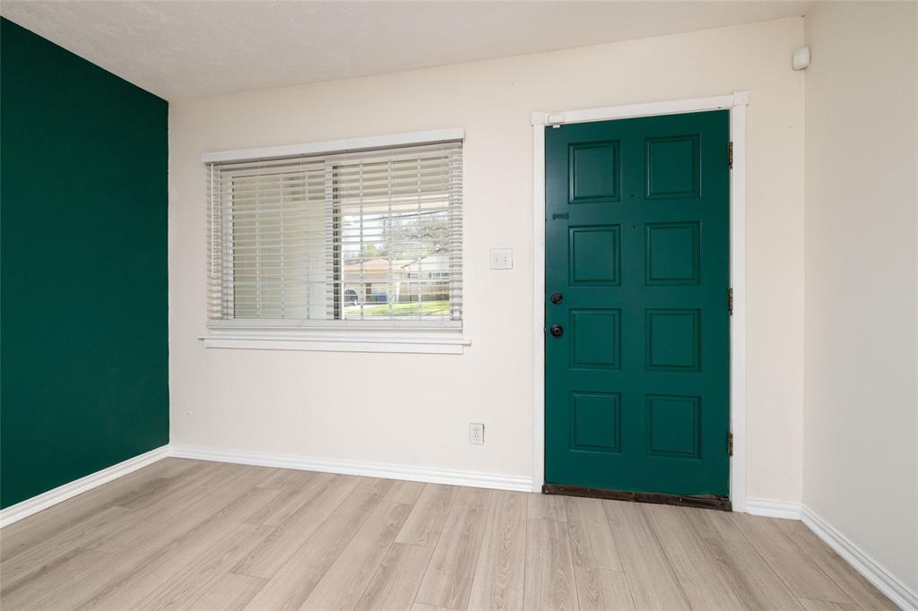 2535 Santa Cruz Drive