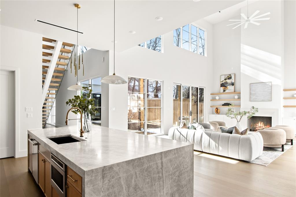 Gaston Terrace - Residential