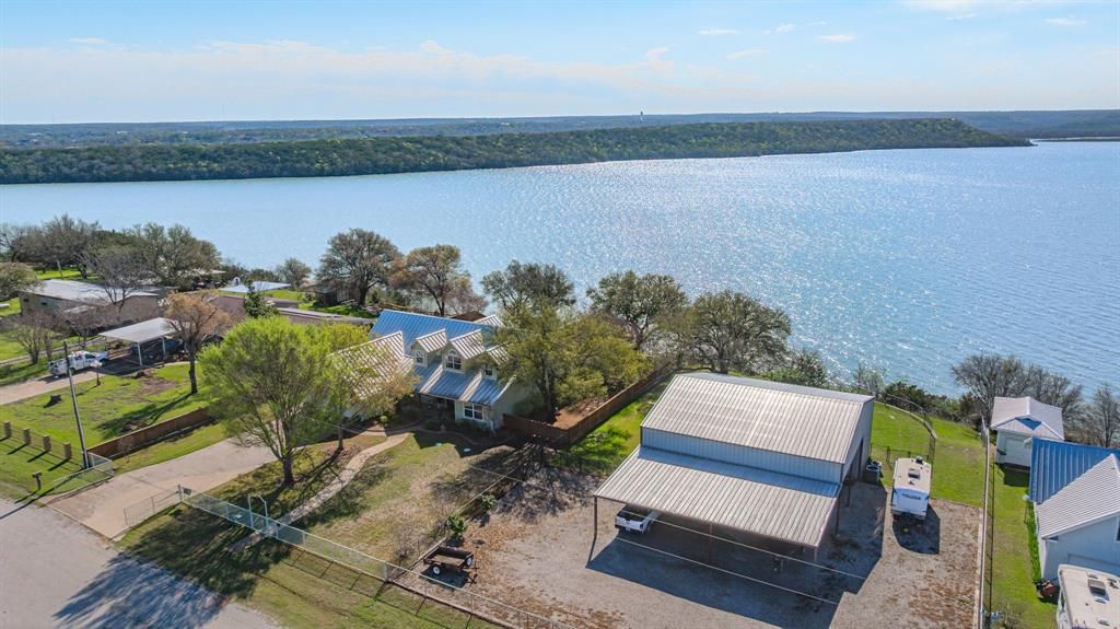 Photo of 436 Dunn Drive, Palo Pinto, TX 76484 (MLS # 21208194)