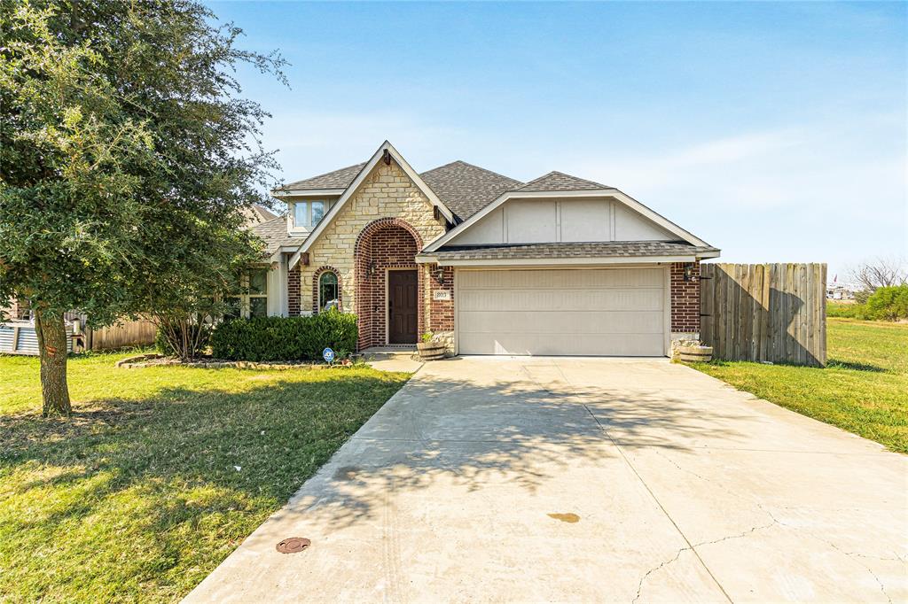 803 Lakeview Drive