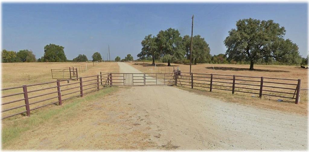 395-452 County Road 470