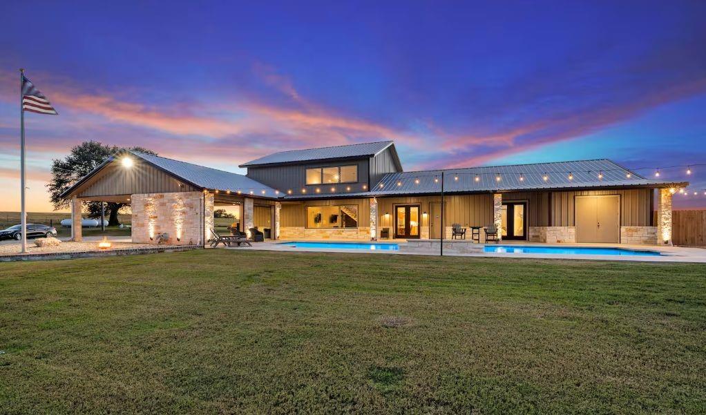 395-452 County Road 470