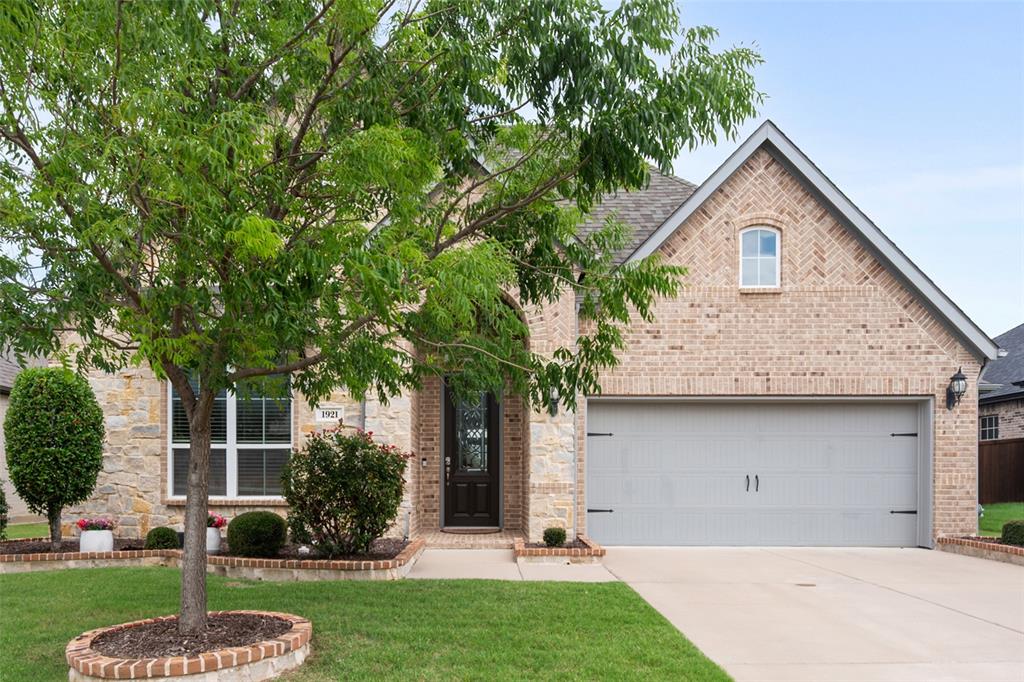1921 Middleton Drive