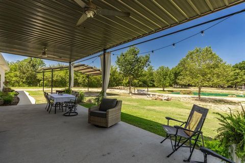 A home in Sulphur Springs