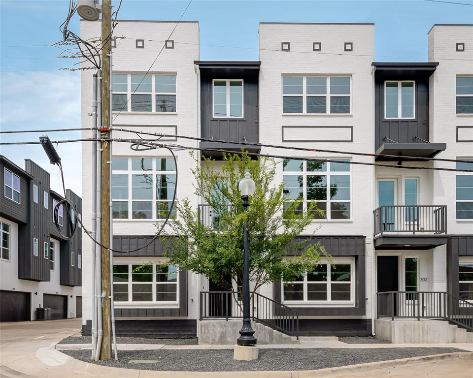 TERRACES ON BEE CONDO - Residential