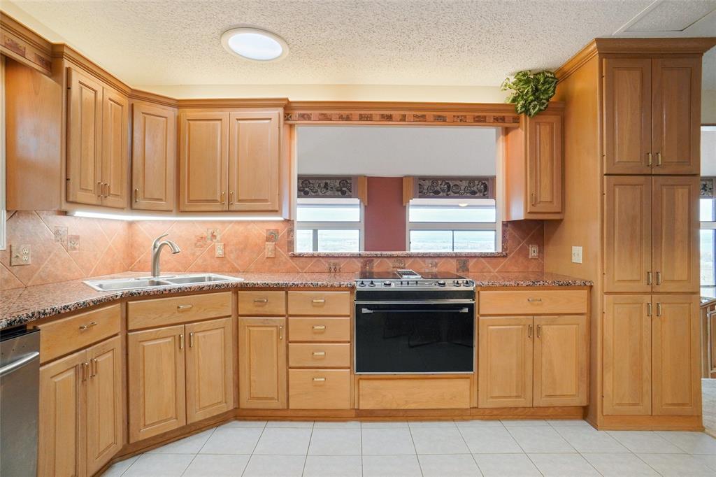 Horseshoe Bay North - Residential